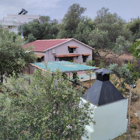 Olea Cottage Galatás エクステリア 写真