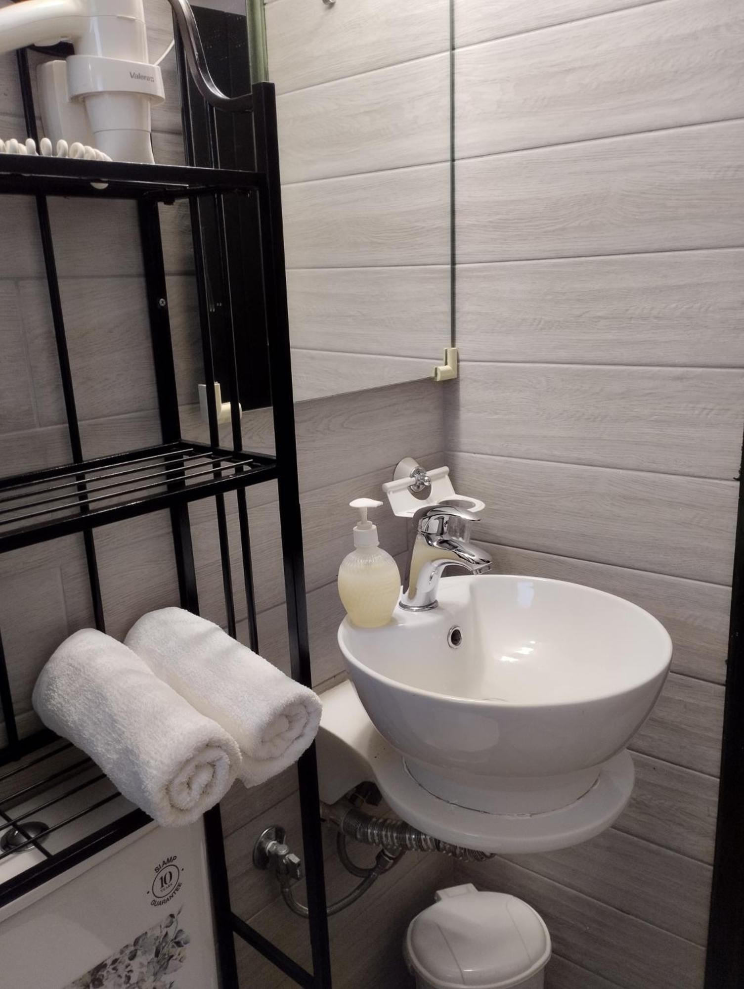 Olea Cottage Galatás エクステリア 写真